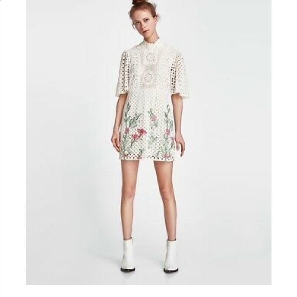 Zara Lace Embroidered Dress Size Large
